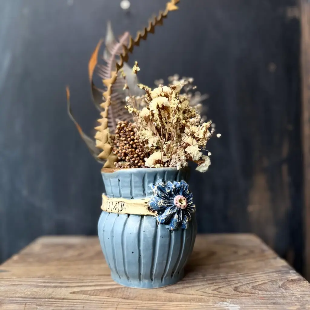 Japanische Keramikvase Kansui – handgefertigte Vase mit erdiger Oberfläche